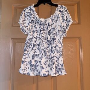 Naif Blue White Floral Peplum Blouse Womens Size S Short Sleeve Top